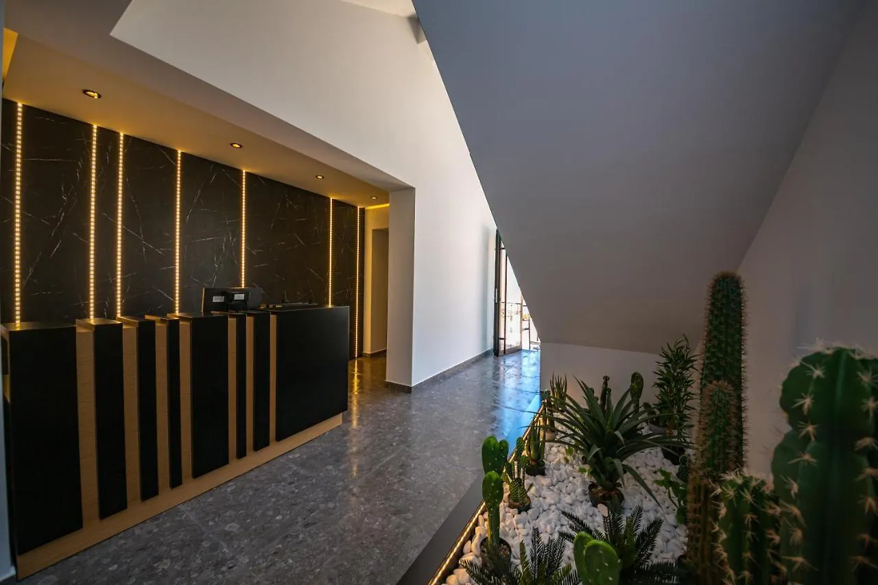**** Hotel Apart-Hotel Lili2 Sarandë Albânia