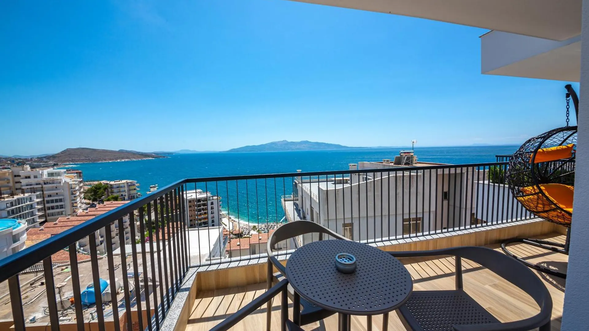 Apart-Hotel Lili2 Sarandë