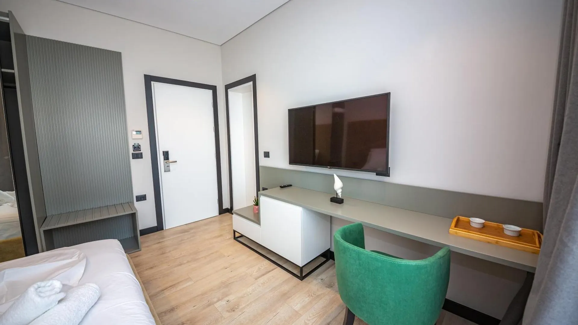 Apart-Hotel Lili2 Sarandë Hotel